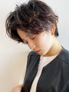 アイティー バイ アルバム 中野店(IT by ALBUM) ハンサムショート_オリーブカラーハイライトカラー_ba307882