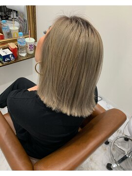 モネ(MONET) ミルクティーベージュ