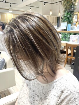 アルクバイネオリーブ 荻窪店(arc by neolive) ネビージュナチュラル細めハイライト