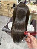 潤艶透明感グレージュ