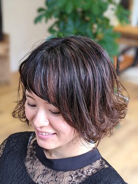 サロンレイビューティー(SALON Leh BEAUTY) 【Leh】外ハネショート