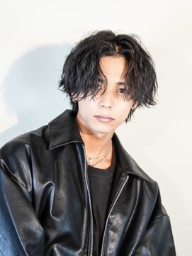 シャイン 大宮(SHINE) メンズカット/パーマ/ヘッドスパ/ブリーチ/眉毛/韓国/大宮/Men's