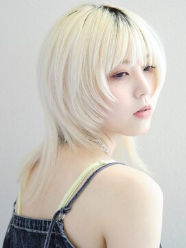 ミンクス渋谷スマートサロン(MINX shibuya smart salon) エアリーロング 美髪 ピンクブラウン 切りっぱなしボブ