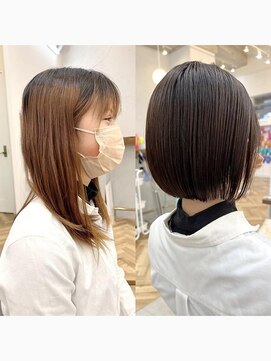 ロミー 本厚木(ROMMY.) 20代～50代パッツン丸みショートボブ髪質改善ブラウンカラー