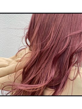 ネウィ 所沢(newi) 深みのあるピンクで秋冬カラー