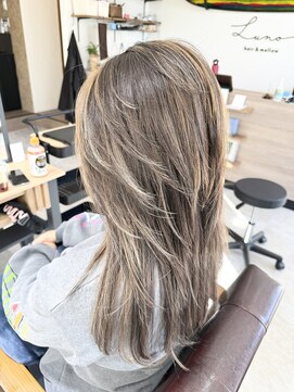 外国人風ハイライト&ハイレイヤースタイル