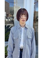 ハイ(HI)&nbsp;ボブ×ステップカット