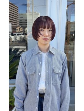 ハイ(HI) ボブ×ステップカット
