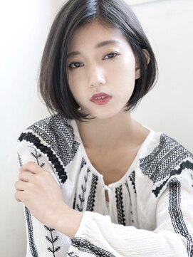 トッカ ヘアアンドトリートメント 難波店 前下がりマッシュボブ