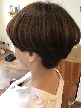 オーリラ O-RELA ヘアサロン アンド & リラクゼーションルーム ビカビカショート