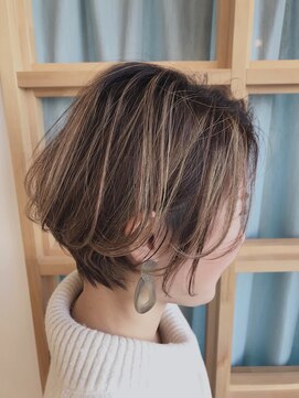 アミトヘアアンドサロン(amito hair&salon) 女性の魅力引き立つ/抜け感ショート/
