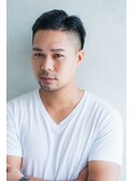 刈り上げ七三ビジネススタイル
