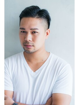 アリエッタ(aRietta) 刈り上げ七三ビジネススタイル