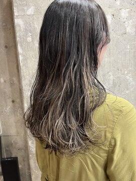 イデア(idea) #ハイトーンバレイヤージュ#ロングヘア#日比野未奈