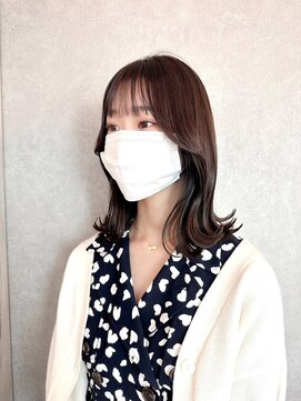 ルームバイシー 新宿(Loom. by Sea) 韓国ミディ×ショコラアッシュ【韓国ヘア/ふんわりカール/新宿】