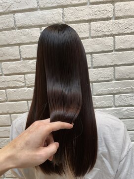 フルミー(fulme.) 艶髪ストレート!ストレートなしで作る新時代のストレートヘア☆