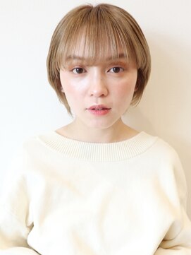 アイ(I.) 【 Ｉ. 】30代からのナチュラル前下がりショートボブ　川口