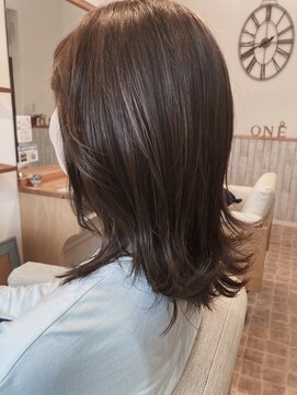 ヘアサロン ワンワールド(Hair Salon One World) ミディグレージュ