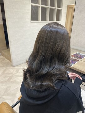 ラボヌールヘアー オリビエ 北千住店(La Bonheur hair Olivier) オリーブベージュ