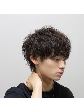 ヘアークリエイ トポライトウィロー 烏丸(Hair Create Polite willow) 緩め波打ちスパイラル