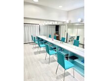 ホワイト 錦2号店(White)