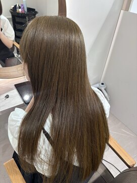 シェーン 仙台駅広瀬通店(schon) 透け感ブラウンベージュ