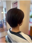 ショートボブ