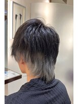 サンクドゥサエラ&nbsp;メンズウルフカットインナーブリーチ