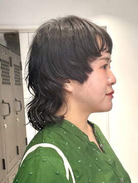 ナループロアツム(Nalu pu loa Tsum) マッシュウルフ/ウルフパーマ/ウェーブパーマ