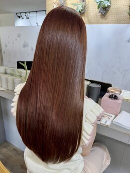 施術後の手触りの違いで効果を実感♪美髪へ導く『髪質改善トリートメント』でカラーの色もちUP★