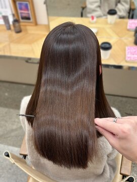 ミリ(mm) 美髪に生まれ変われる最高級髪質改善縮毛矯正！（10代20代30代）