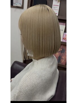 ヘアメイク ルカ(HAIR MAKE LUKA) 切りっぱなしボブ