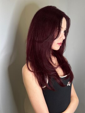 ジーナ 渋谷神南(Zina) Cassis red