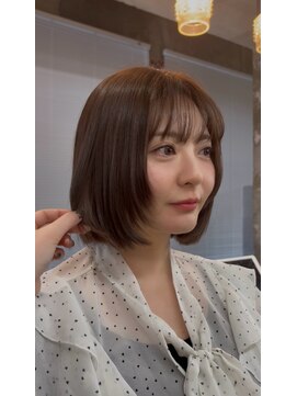 クオーレ (CUORE) 顔周りレイヤー×パツっとボブ