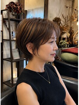 ヘアーサロン カミヤ(hair salon kamiya)の写真/【垂水/白髪ぼかし】オーナー自ら試して厳選した商材を使用。髪への負担を少なく美しいカラーを叶えます。