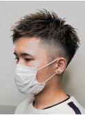 フェザーパーマ/ブルーブラック/刈り上げセンターパート[新宿]