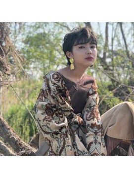 ブランコトレス 烏山店(BLANCO tres) ショートヘア