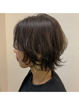 ルタ(LuTa by siesta＆LiCO) LuTa☆吉祥寺アッシュブラウン　ショートウルフ