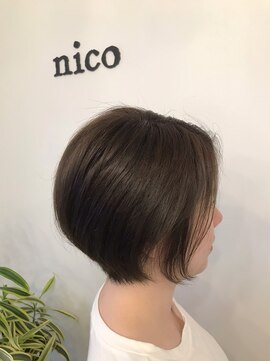 ヘアーコレクトニコ(hair collect nico) アッシュブラウン×丸み前下がりショート