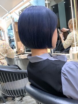 ロンド 表参道店(Lond) ◇Lond表参道【伊杏】ブリーチ ネイビー ショート ボブ