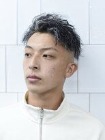 メリケンバーバーショップ コウベ(MERICAN BARBERSHOP KOBE) ハイライトかきあげフェードN