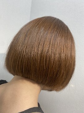 アローズ 久留米店(arose) 30代40代大人可愛い森ガール風小顔ワンサイドショートボブ