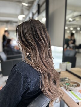 ラフ 難波店(LAFF) #黒髪#ボブルフ#ネビージュ#小顔#ワンレン