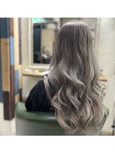 ヘアサロン レリー(hair salon relie) ホワイトグレージュ☆