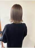 ミルクティーベージュ
