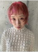 ビビットピンク