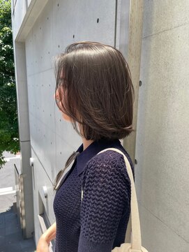 ナンバー リコ 名駅 ジャム 名古屋(N° rico JAM) ボブロブ　ナチュラルボブ　丸みシルエット　オリーブアッシュ