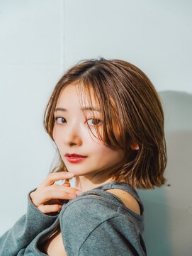 ブルーワン(Blu+1) ミニボブショートボブレイヤーボブセミディボブ前下がりボブ