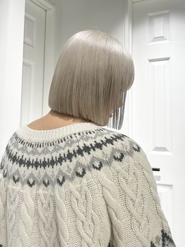 ゼスト 八王子店(ZEST) ホワイトカラー/ミニボブ