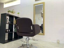 リノアヘア バイ シラハタ(LINORE HAIR by SHIRAHATA)